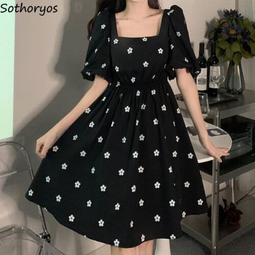 Short Puff Sleeve Dresses Women Flower Square Collar Midi Dress Elegant Sweet Females Fashion Streetwear Slim Ins A-line Chiffon