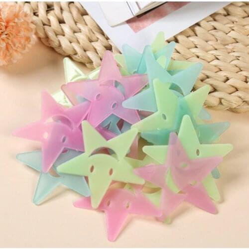 60pcs/bag 3.8cm Luminous Home Glow In The Dark Smiley stars Wall Sticker Decal for Kids Baby Rooms Fluorescent 3D Stickers