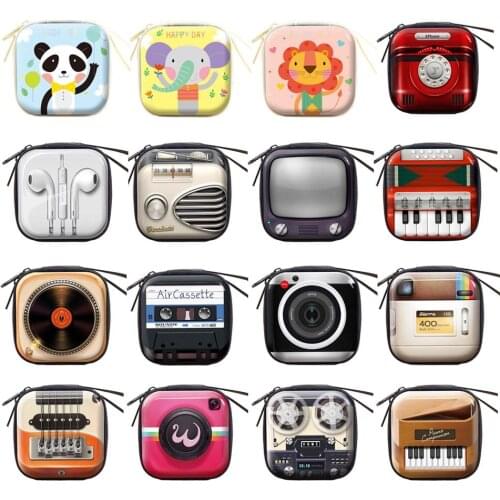 Creative Retro Coin Purse Mini Earphone Bag Cartoon Wallet Cute Children Kids Girls Wallet Earphone Storage Box Christmas Gift