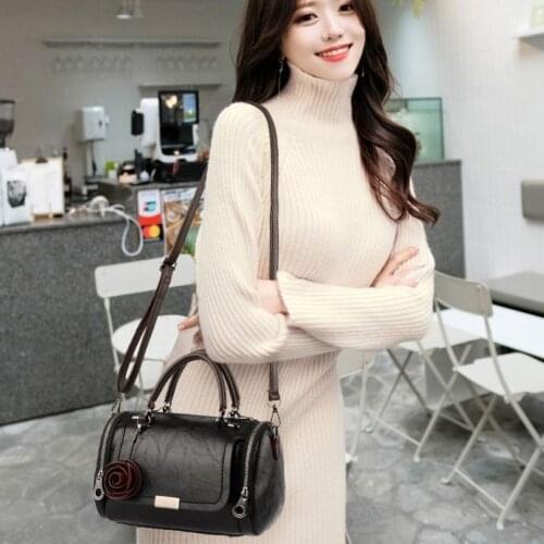 LOU 2020 New Flowers Pendant High Quality Handbag Women Fashion Single Shoulder Bag Ladies Luxury Crossbody Bag PU Messenger Bag