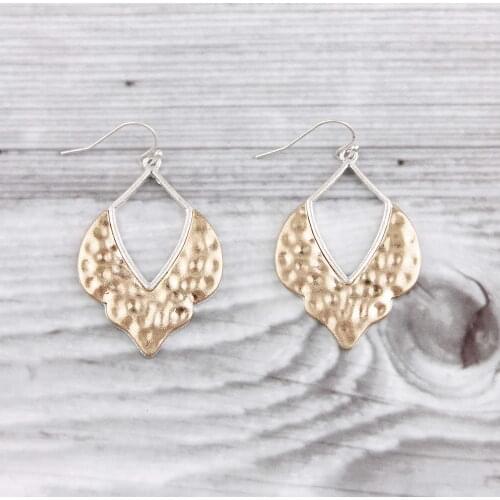 ZWPON Vintage Hammered Quatrefoil Hollow Alloy Drop Earrings 2020 Morocco Geometric Hollow Zinc Alloy Drop Earrings for Woman