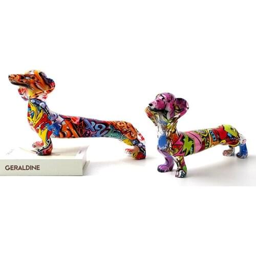 Simple and creative color dachshund dog statue living room decoration home entrance wine cabinet office decoration resin crafts