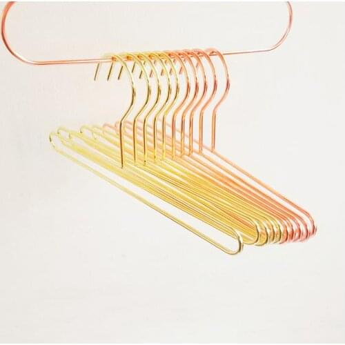 50pcs Nordic Style Iron Wire Metal Towl Hanger Rose Gold Children Baby Bath Towel Socks Clothes Storage Hangers Rack SN1476