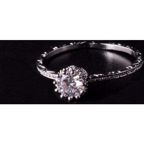 Trendy Exclusive Jewelry Womens Girls Setting Quality AAA Cubic Zirconia Stone White Gold Color Engagement Wedding Bands Ring