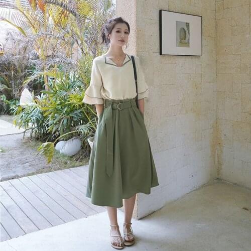 Fashion suit 2021 chiffon shirt womens sense of design niche two pieces of foreign style Korean half length skirt