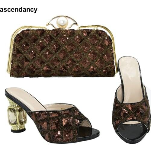Decorated with Appliques Nigerian Shoes and Matching BagsWholesale 2020 Wedding Shoes and Matching Luxury Shoes Women Designers