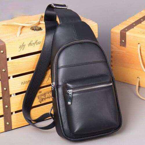 Retro first layer cowhide chest bag diagonal bag leather mens chest bag outdoor sports one-shoulder cross-body bag tide