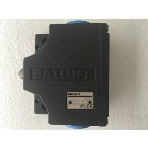 New BALLUFF limited switch BNS819-B02-D12-61-12-10 trip switch