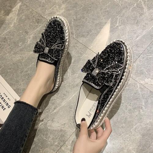 Single Shoes Womens New Diamond Bow Bean Shoes In Spring 2021 Flats Soft Bottom Crystal Casual Noon Slip Fashion Ladies Shoes