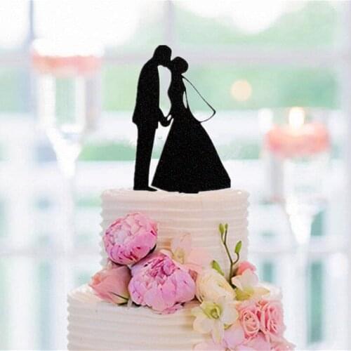 Free shipping Personalized acrylic cake topper wedding cake topper, groom and bride kisses for wedding cake decorations