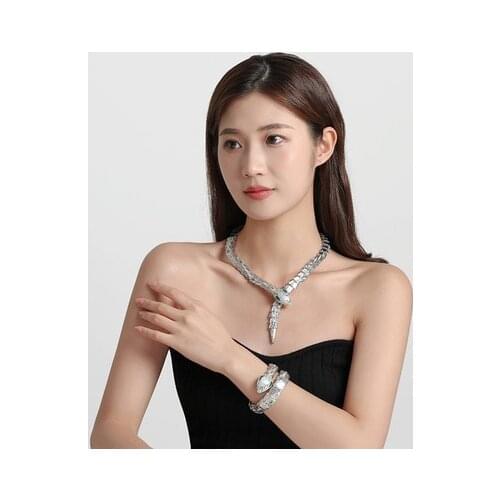 Hot Brand Fashion Jewelry Set For Women Party Fashion Jewelry Set Necklace Earrings Bracelet Vintage Design