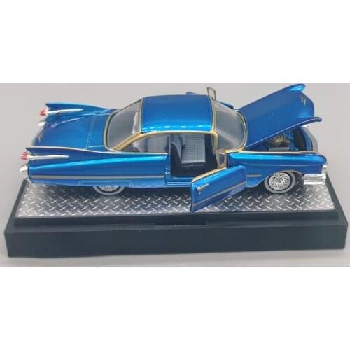 M2 Machines 1/64 1959 Cadillac Series 62 Double doors and hood open rocket tail Limited collection of die-cast car models