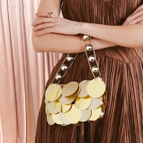 2021 Spring New Tide Fashion Fish Scales Sequins Portable Shoulder Handbag Small Square Bag Metal Handle Party Girl Hipster