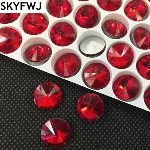 Siam Red Color 6,8,10,12,14,16,18mm RIVOLI CRYSTAL POINTED BACK Rhinestones Round Glass Stone for Dress Making