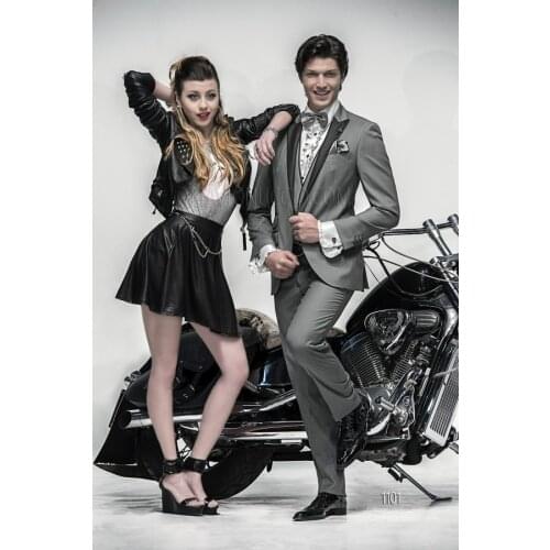 2017 Latest Coat Pant Designs Grey Satin Men Suit Slim Fit Tuxedo 3 Piece Gentle Blazer Custom Groom Prom Suits Terno Masculino