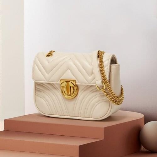 Fashion retro light and versatile one-shoulder messenger ribbed hardware lock chain casual small square bag