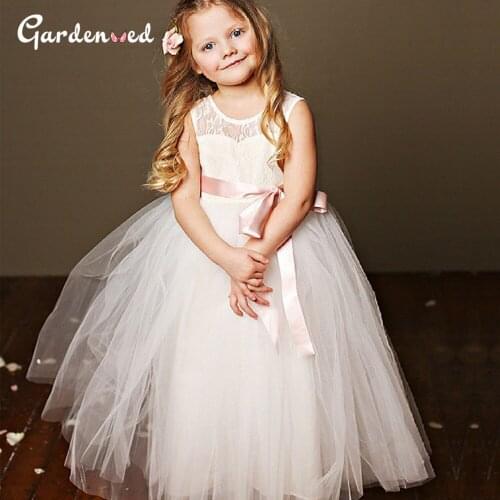 Gardenwed Lace Tulle Flower Girl Dresses Simple White Girl Wedding Party Dress Pink Ribbons Communion Dress 2020