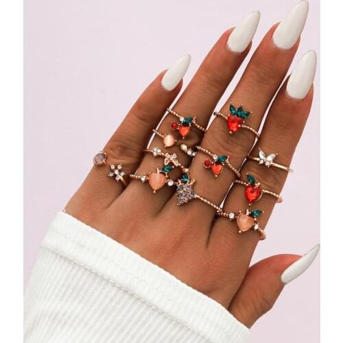 Sweet Gold Crystal Strawberry Grape Wave Finger Knuckle Rings for Women Fashion Butterfly Fruit Necklace Earring Anklet Jewelry