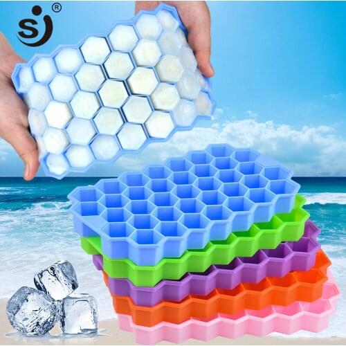 37 Cavity Ice Cube Tray Honeycomb Ice Cube Mold Food Grade Flexible Silicone Ice Molds for Whiskey Cocktail No BPA