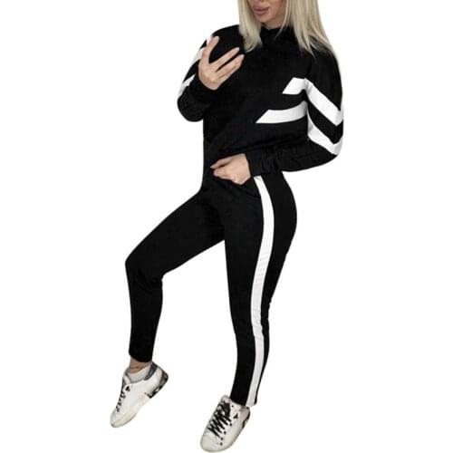Ladies Running Fitness Sweatshirt Two-piece Set Autumn Long Sleeve Sports Hooded Comfortable Leaking Navel Set