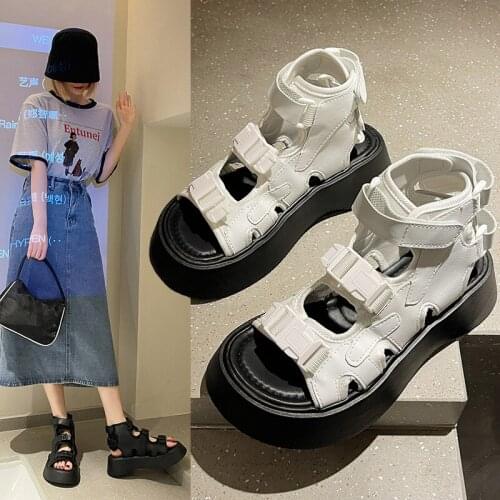 Web celebrity daddy shoes Korean version Velcro 2021 summer fashion casual assorted platform platform sandals women