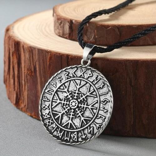 QIAMNI Gothic Viking Norse Vegvisir Compass Amulet Necklace Pendant Vintage Punk Slavic Runic Talisman Men Jewelry Chokers Gift
