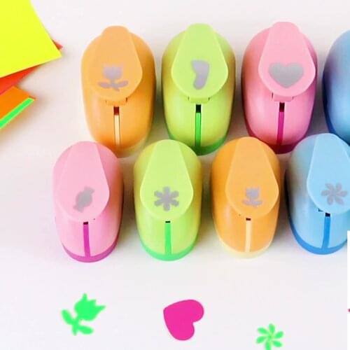 1.5inch Craft Punch, Dynvue Paper Punch For Diy Scrapbooking Cards Decoration Extra Large Maple Leaf Shape Paper Sheet