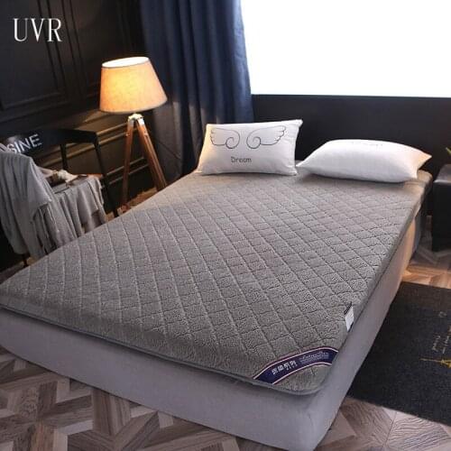 UVR Home Bedroom Tatami Lamb Velvet Mattress Comfortable Living Room Floor Mat Foldable Dormitory Student Mattress To Help Sleep