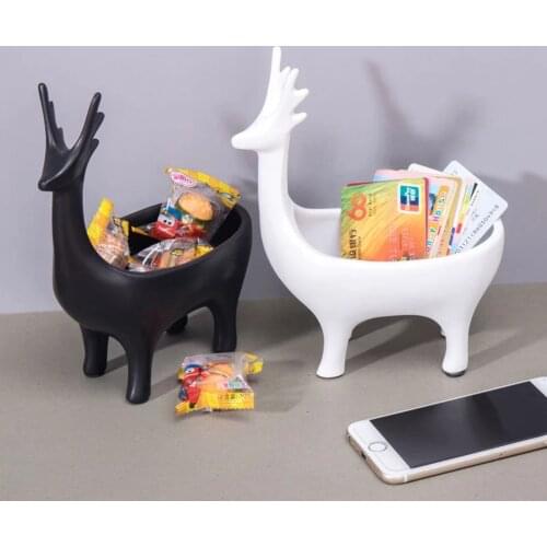 2021 Hanging Candlestick Iron Art Solid Color Candle Holder Vintage hollow out Lantern Candle Holders Tabletop Home Decoration