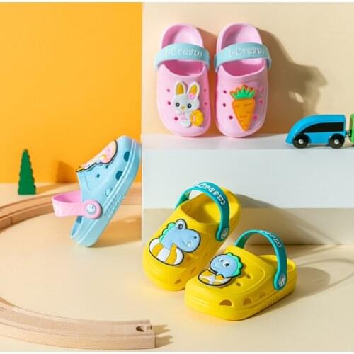 Baby Hole Shoes Children Sandals Slippers Summer Kids Girls Boys Indoor Garden Shoes Non-Slip Beach Sandals Slippers Shoes 2-8Ye