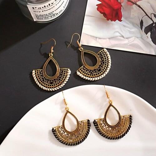 2020 Retro Gold Fan-shaped Water Drop Dangle Earrings For Women Gypsy Indian Jewelry Bohemian Ethnic Hollow Alloy Jhumka Earring