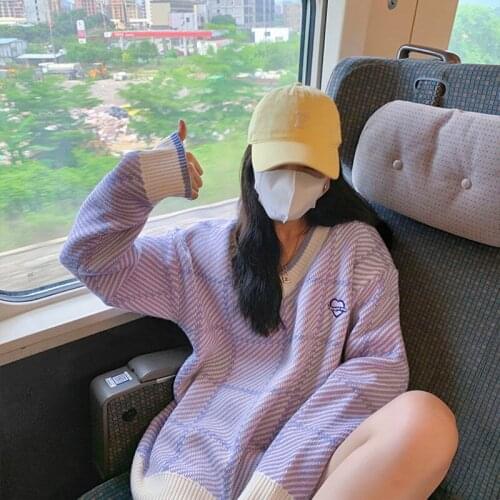 Purple V-neck soft waxy sweater womens 2 loose wear lazy wind Knitted Top