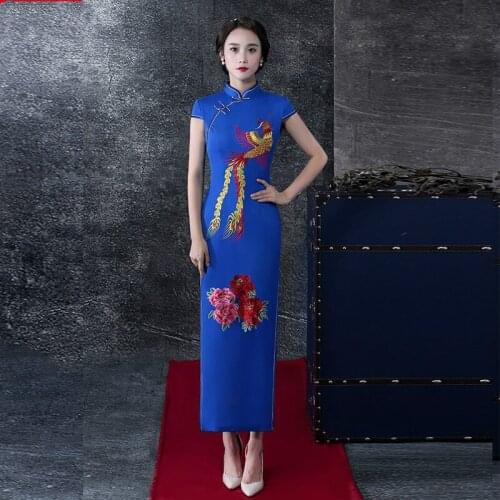 The Fashion Blue Embroidered Phoenix And Flowers Long Dress Cheongsam Autumn for Performance and Reception