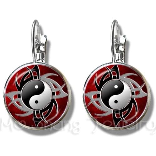 Vintage Yin Yang Earrings Black White Cross Tai Ji Jewelry Glass Cabochon Silver Plated Stud Earrings Yin Yang Women Girls