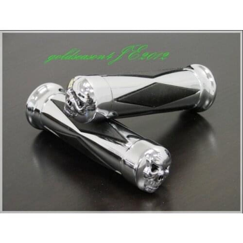 1" CHROME SKULL HAND GRIPS for Harley Sportster Dyna Softail Bobber Chopper
