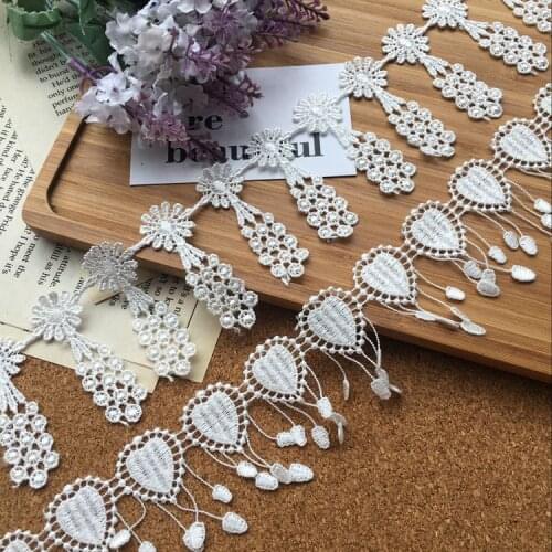 Exquisite heart-shaped tassel flowers polyester water soluble lace fabric DIY clothing veil wedding decoration accessories