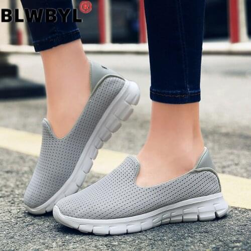 New Sneakers Women Flat Shoes Spring Mesh Breathable Running Walking Sports Shoes Female Slip on Vulcanized Shoes Woman