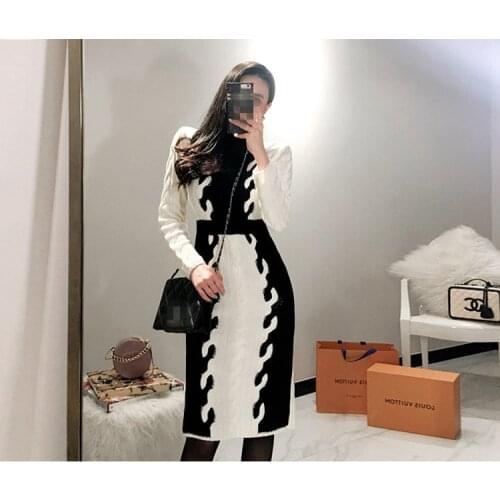 2021 New High Quality Luxury Runway Winter Korean Dress Temperament Slim Knit Color Matching Fashion Sweater Dresses