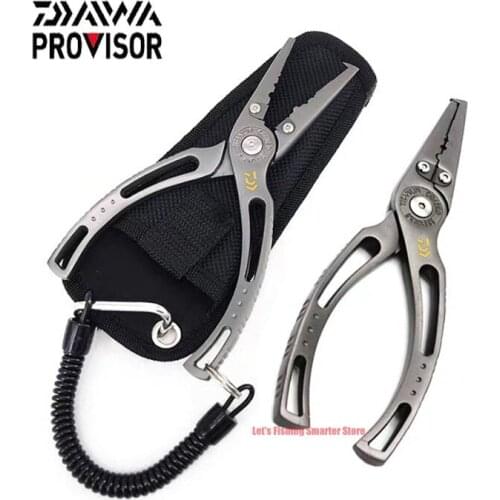 New DAIWA Titanium Alloy Fishing Pliers Scissors Hook Remover Braid Line Cutting Lure DAIWA Fishing Tackle with Coiled Lanyard