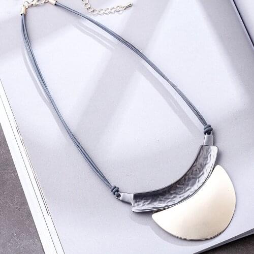 Choker Necklace for Women Trendy Jewelry Silver Color Pendants Massive for Accessories Bijouterie Decoration Gothic Female Chain