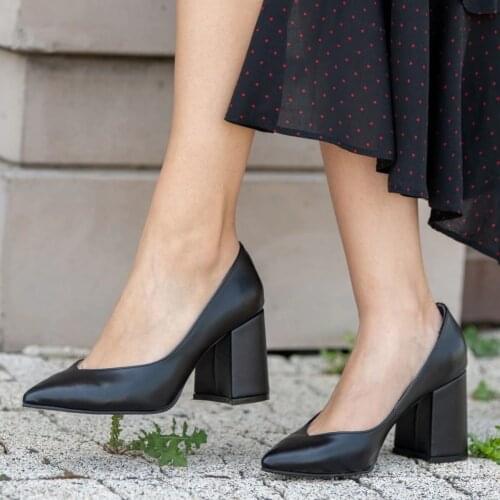 Mio Gusto Brand Anna Black Color 7Cm Heel-Height High Quality Women 's Pumps Shoes