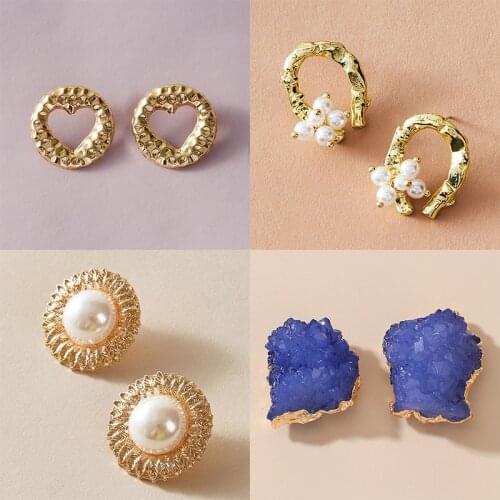 Docona Trendy Pearl Love Heart Asymmetry Stud Earrings for Women Simple Butterfly Blue Stone Earrings Jewelry Accessories Gifts