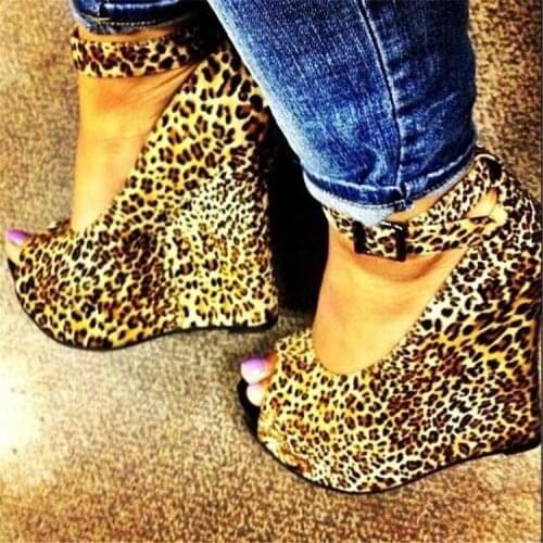 ASHIOFU Handmade Women Wadge Heel Pumps Faux-leopard Party Dress Pumps Peep-toe Sexy Night-club Evening Fashion Court Shoes