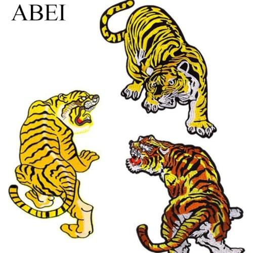 2pcs Embroidered Lifelike Big Tiger Patches Iron On Animal Stickers Sew On Jeans Coats Bags Appliques DIY Badge Accessories
