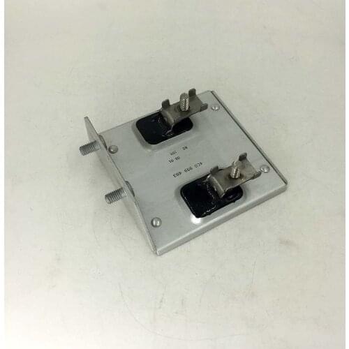 4C0959493 8D0959493 FOR V W Passat B5 Audi a4 A6 C5 A/C Heater Fan Blower Motor Series Resistance Resistor Regulator