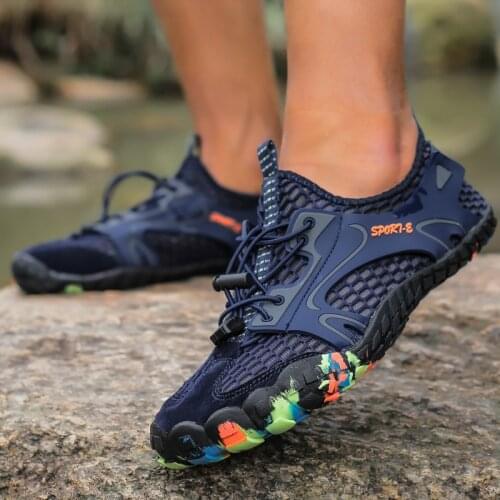 Clorts Breathable Aqua Outdoor Shoes Quick-drying Upstream Shoes Summer Water Sneakers for Men Comfortable Wading Shoes