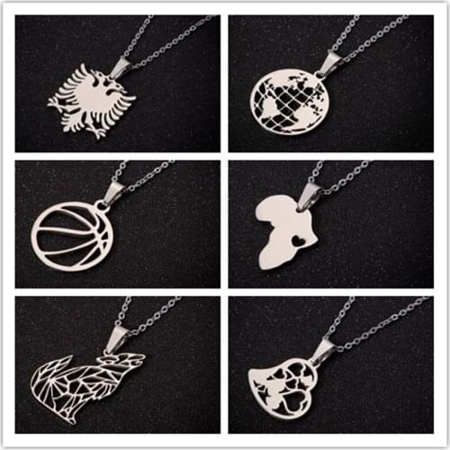 Anime Goth World Map Necklace Female Fashion Geometric Hollow Round Chain Pendant Statement Birthday Jewelry Christmas Gift 2020
