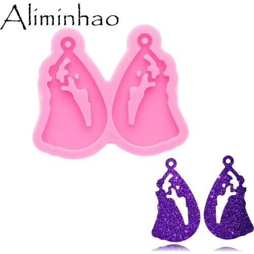 DY0930 Glossy Girl In Wedding Dress Earrings Silicone Molds, Resin Crafting Mold , Silicon Mould for Epoxy Jewellery Making