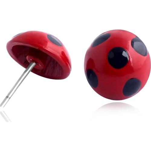 FESTWARE Stud Earrings