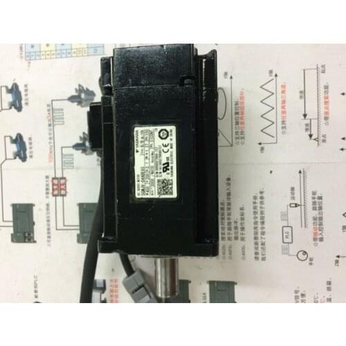 SGMJV-04A3E6S servo motor , used in good condition . 80% appearance new , good working , free shipping